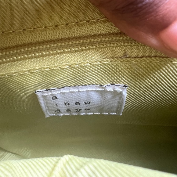 A New Day Crossbody Bag (Neon Green- Yellow NWT) - Picture 6 of 8